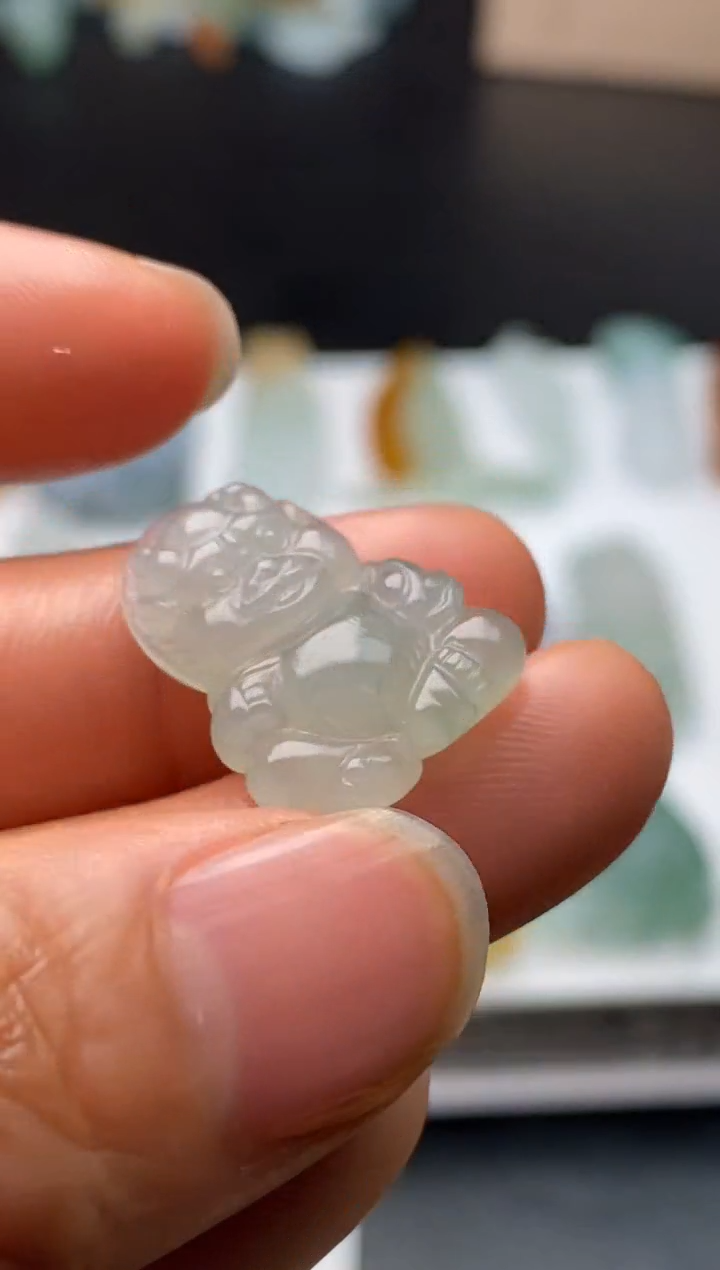 【闪购商品】定制翡翠未镶嵌翡翠毛货~