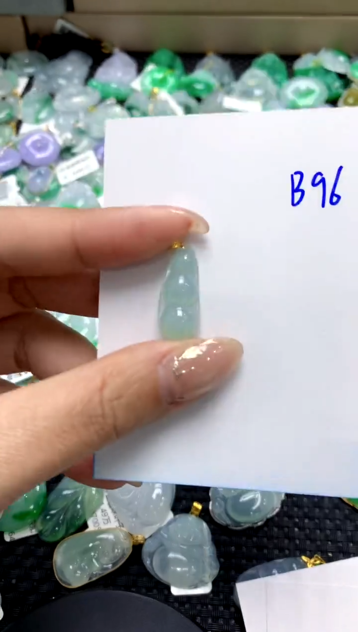 【闪购商品】翡翠颈饰18K金镶嵌1111111111111111