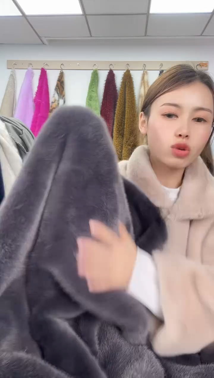 狐狸毛B58，尺寸1.8*2