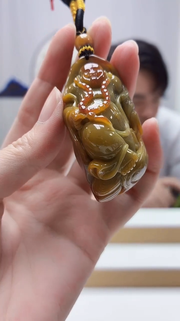 未镶嵌定制翡翠5060zm-毛货挂件佛公107