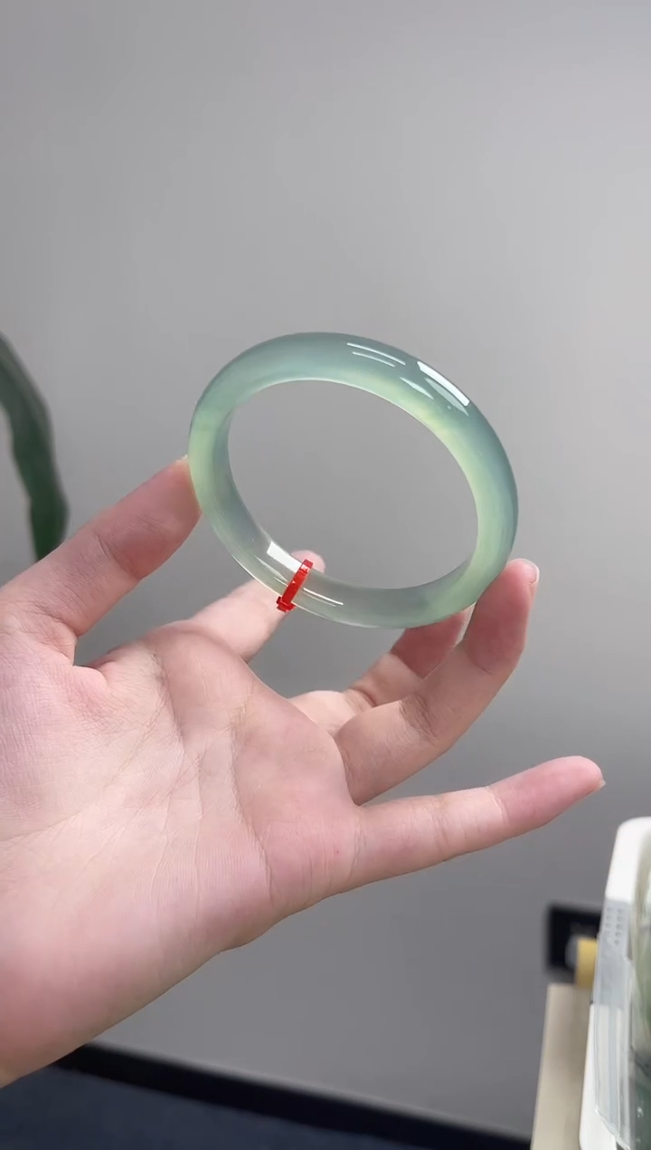 手镯玛瑙/玉髓未镶嵌60正圈