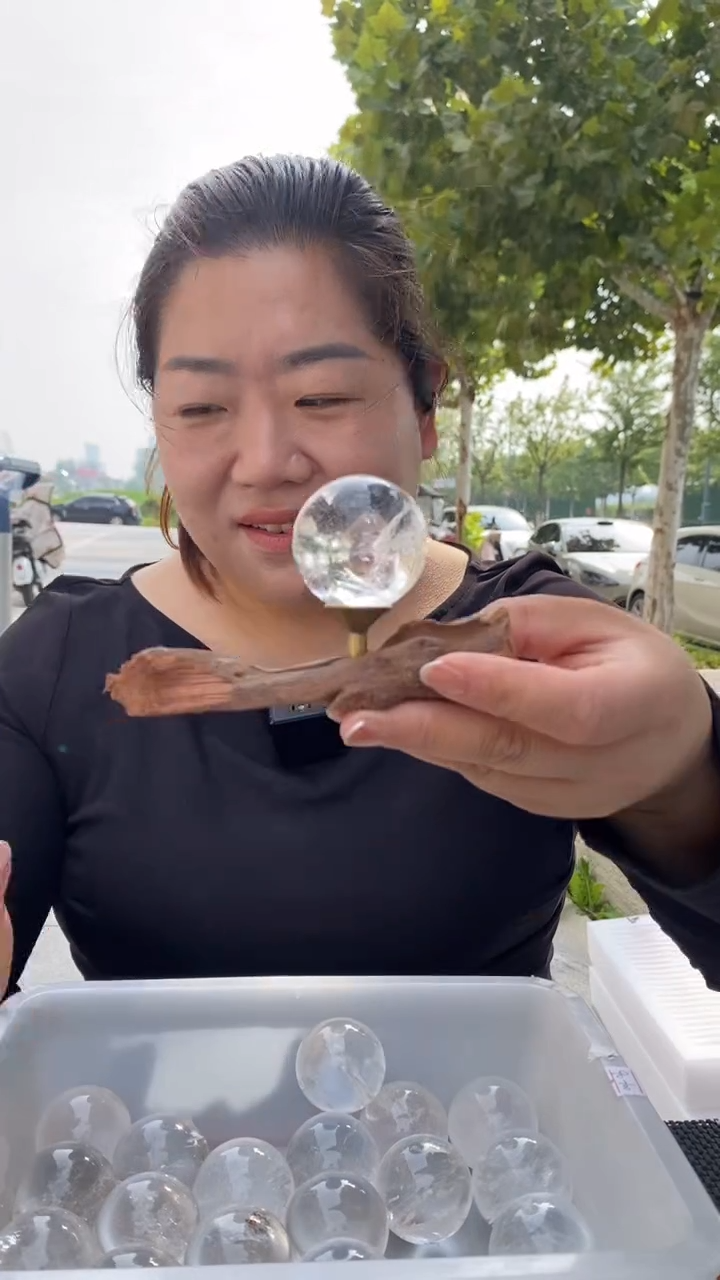 未镶嵌珠宝半成品水晶白水晶球D109多样性发其一【配水沉】
