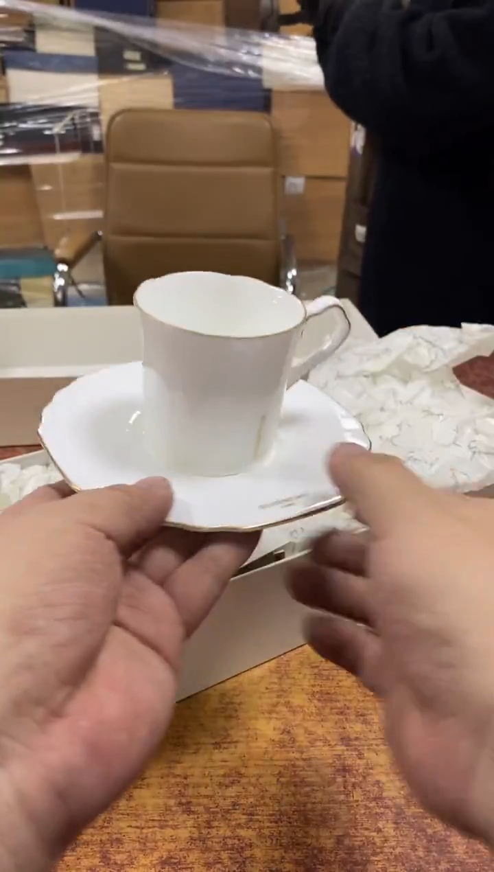 瓷片389分小林轩欢迎您