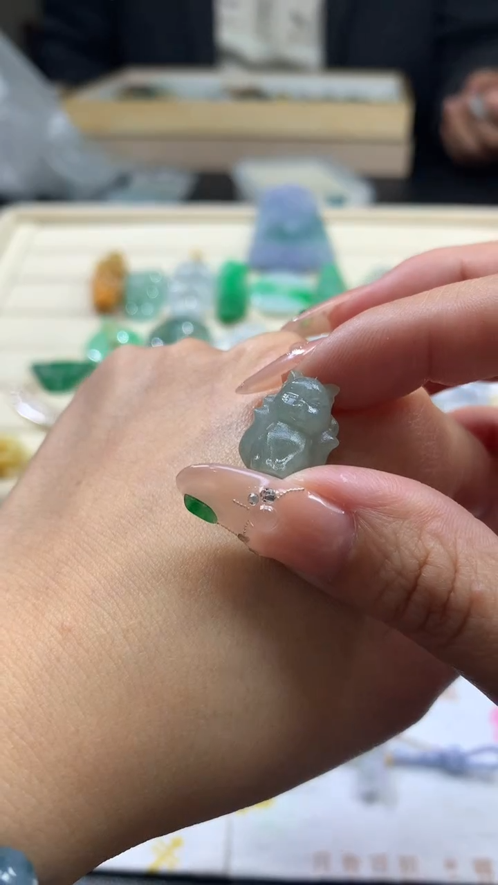 【闪购商品】定制翡翠未镶嵌翡翠