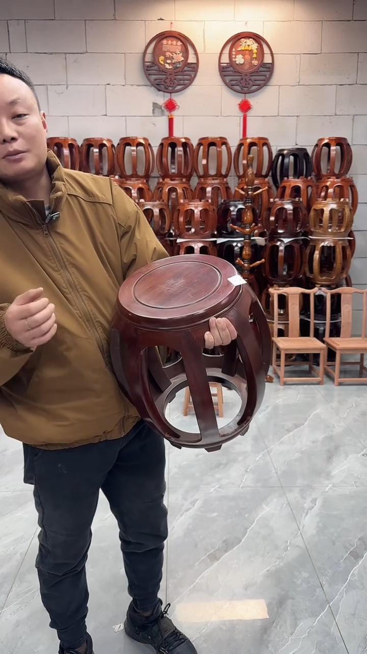 【闪购商品】花梨木类坐具【微瑕】胡桃色大号鼓凳单个1号