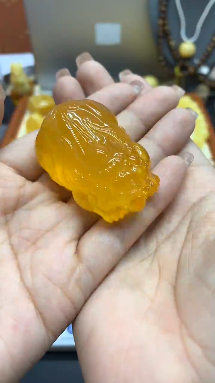 【闪购商品】未镶嵌琥珀珠宝奇石556