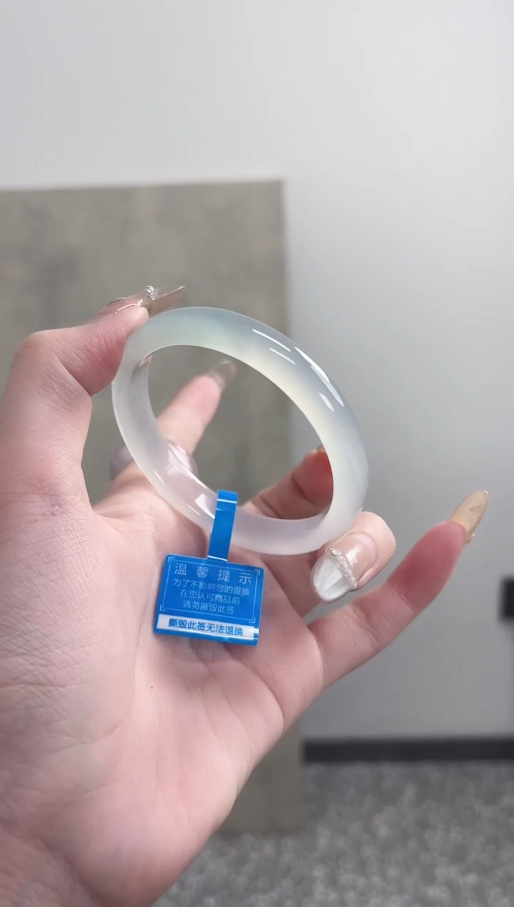 【闪购商品】玛瑙/玉髓手镯未镶嵌53-54圈