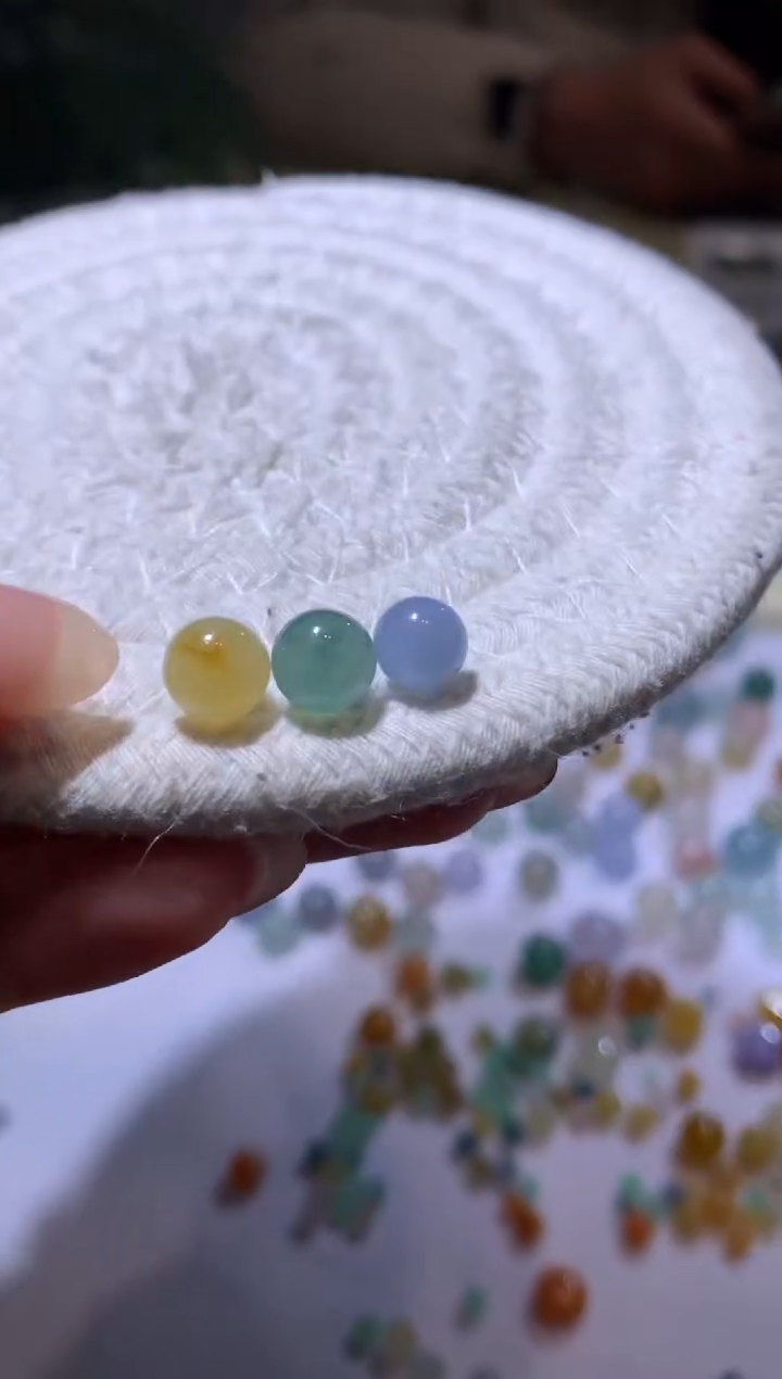 【闪购商品】定制翡翠未镶嵌7+三颗珠子480+48