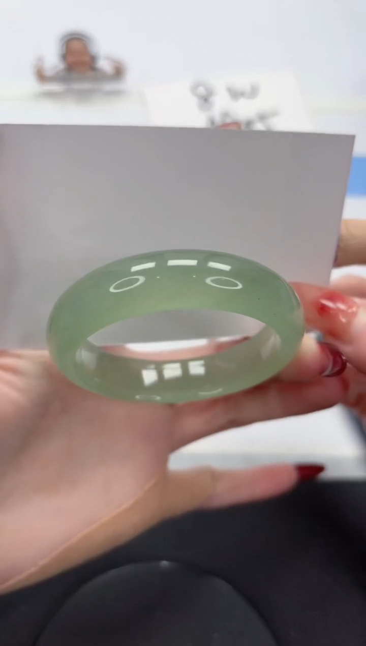 【闪购商品】石英质玉手镯未镶嵌A429-52