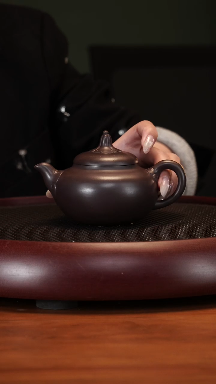 【闪购商品】紫砂茶壶2204YJB丰收60年代黑墩头250c