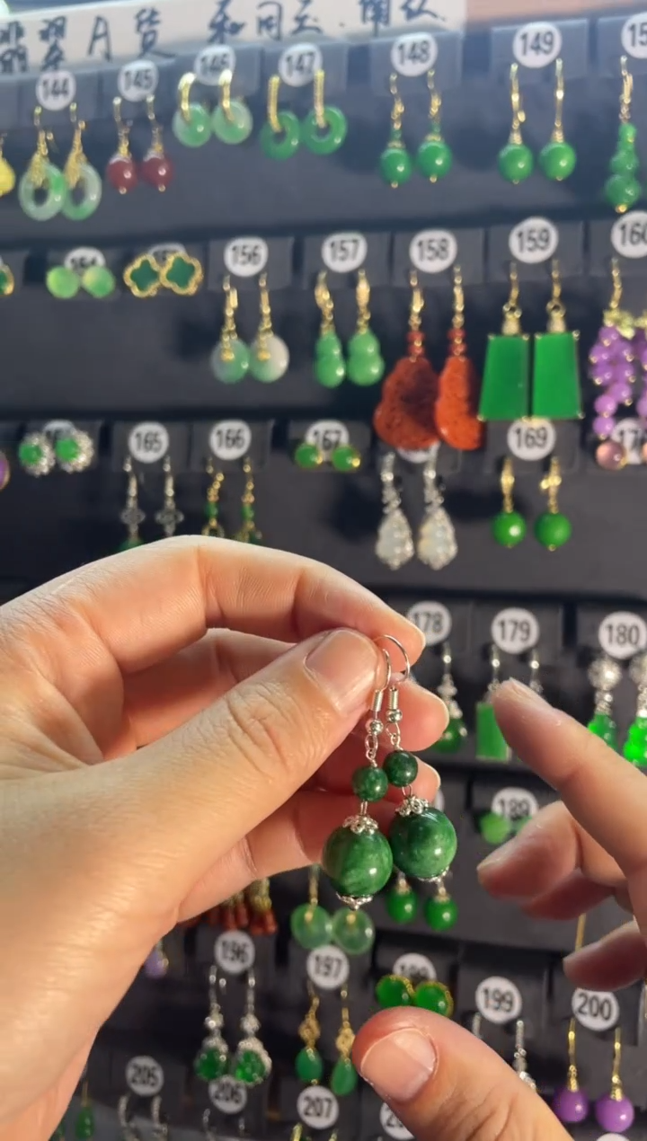 【闪购商品】翡翠耳饰银S925镶嵌963....