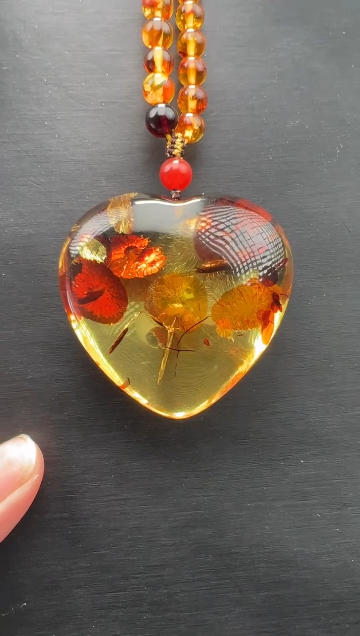 琥珀颈饰未镶嵌吊坠