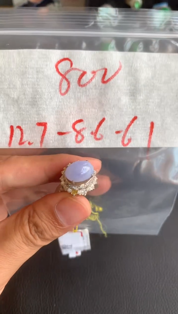 未镶嵌定制翡翠缅甸A货翡翠，拍一发一