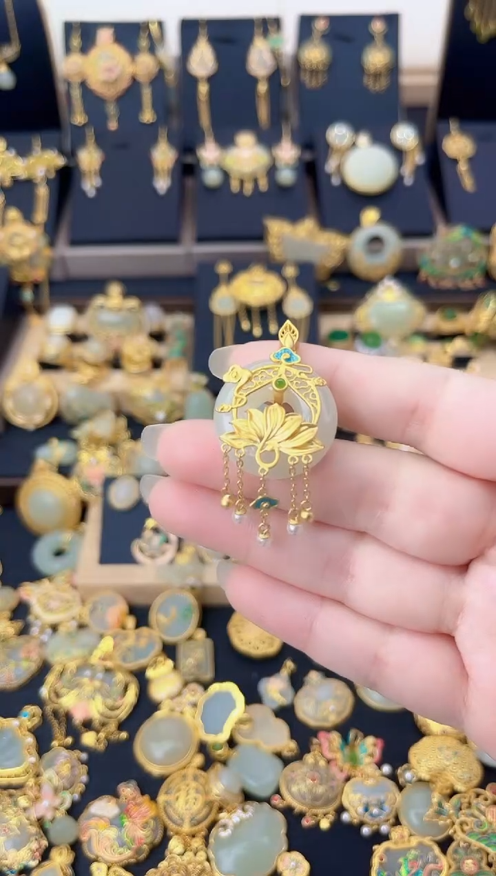 颈饰银S925镀金镶嵌和田玉凤凰平安扣吊坠