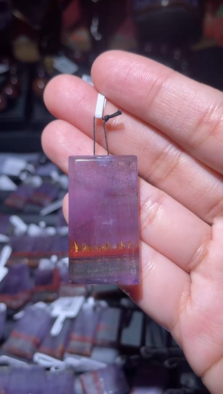 【闪购商品】水晶吊坠未镶嵌极光