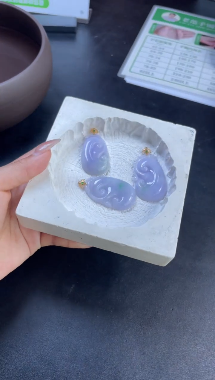 【闪购商品】翡翠吊坠(不含链)18K金镶嵌PQGJ696-2多样性发一