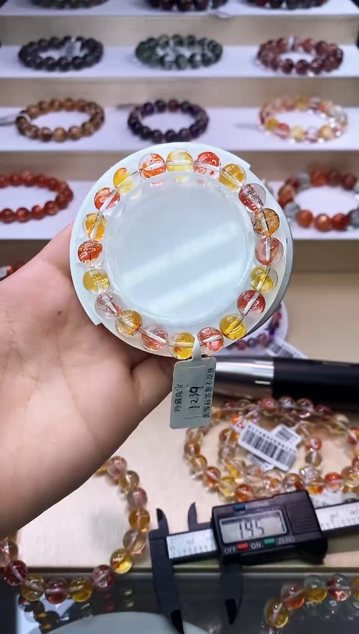 【闪购商品】水晶手链未镶嵌锦鲤胶花单圈9m+