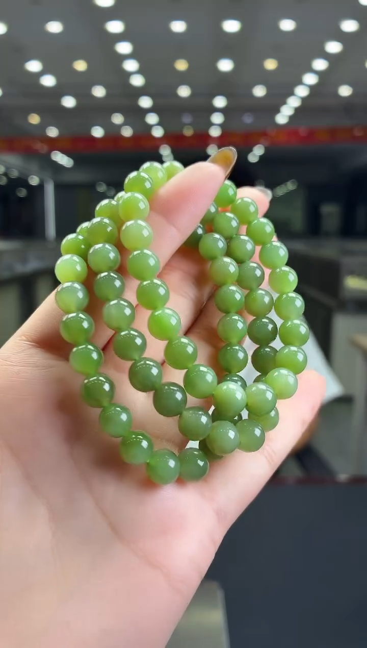 颈饰未镶嵌和田玉天然和田玉（多样性拍一发一)