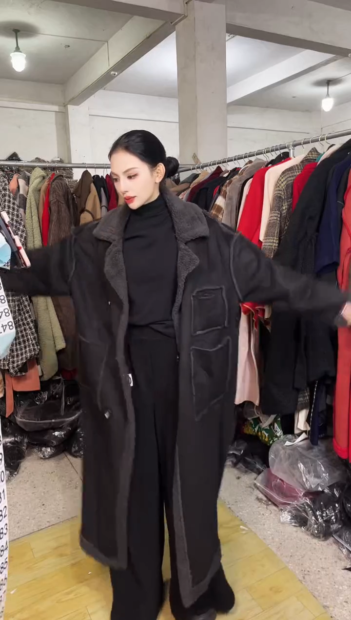 843闪购外套外披马甲打底裤子