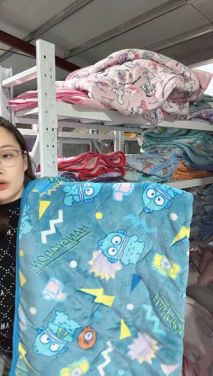 瑕疵  满35包邮  100*200绒垫子  