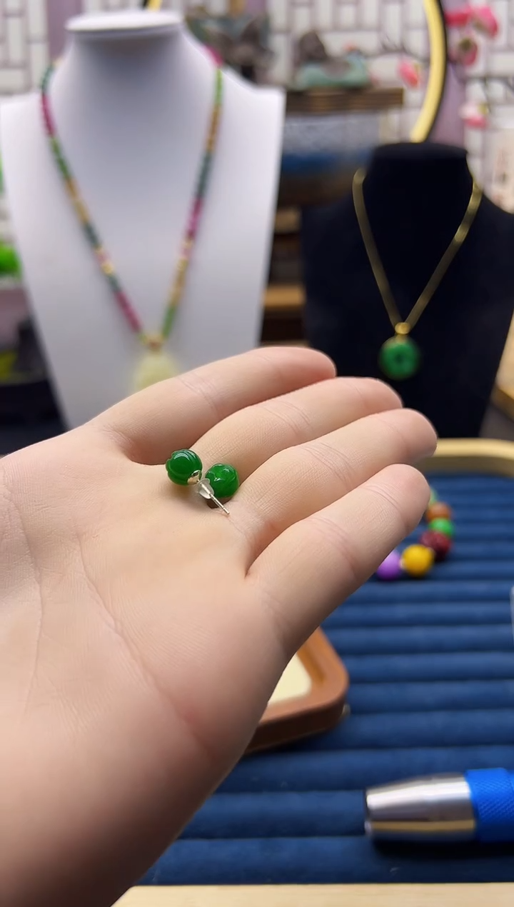 【闪购商品】翡翠耳饰14K金镶嵌E11