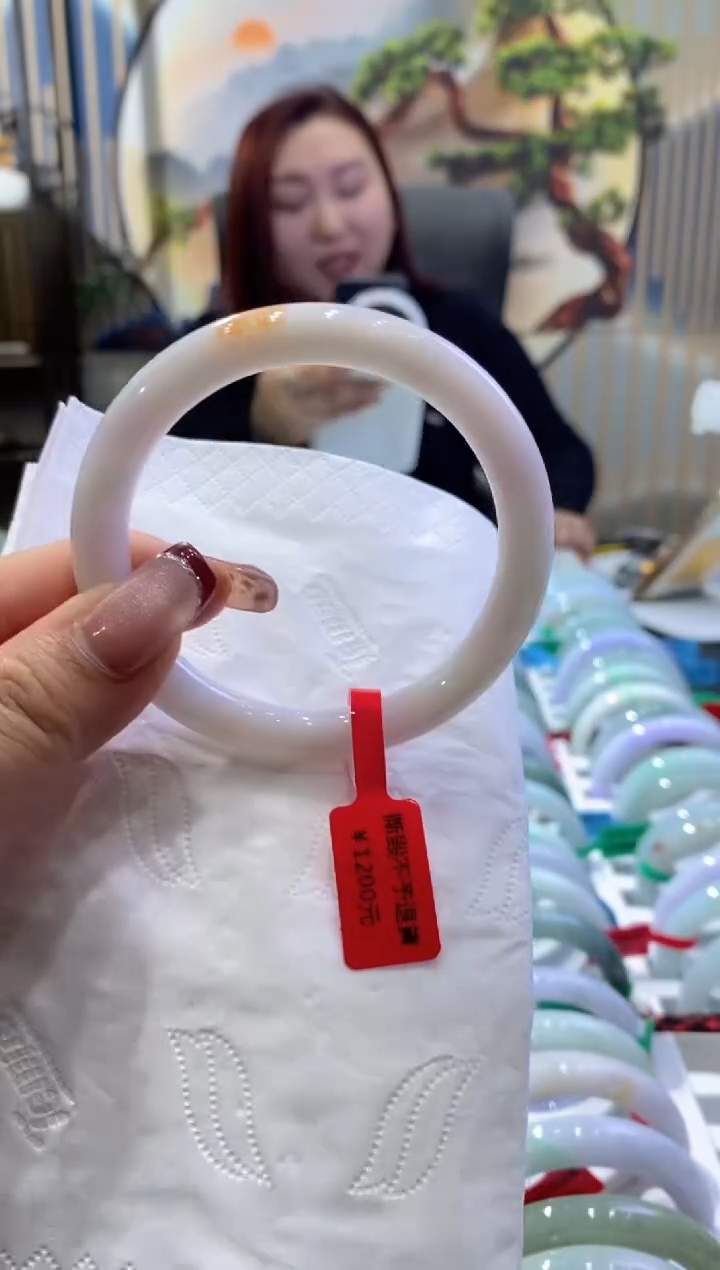 【闪购商品】翡翠手镯未镶嵌00005222