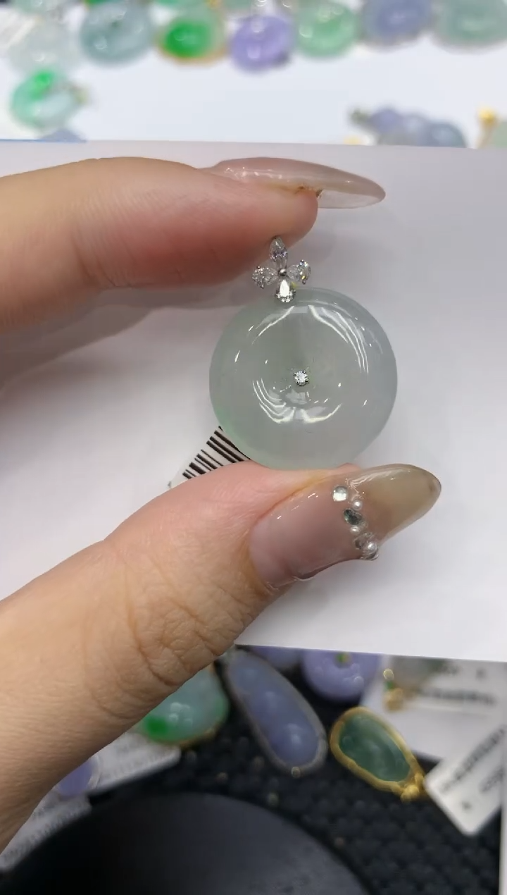 【闪购商品】翡翠颈饰18K金镶嵌2222222222