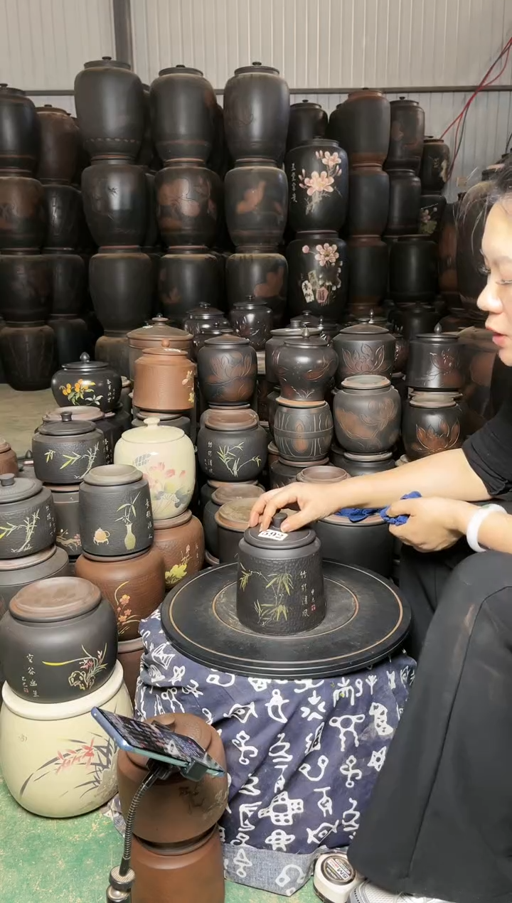 【闪购商品】壶瑕疵茶叶罐 100克黑色 592