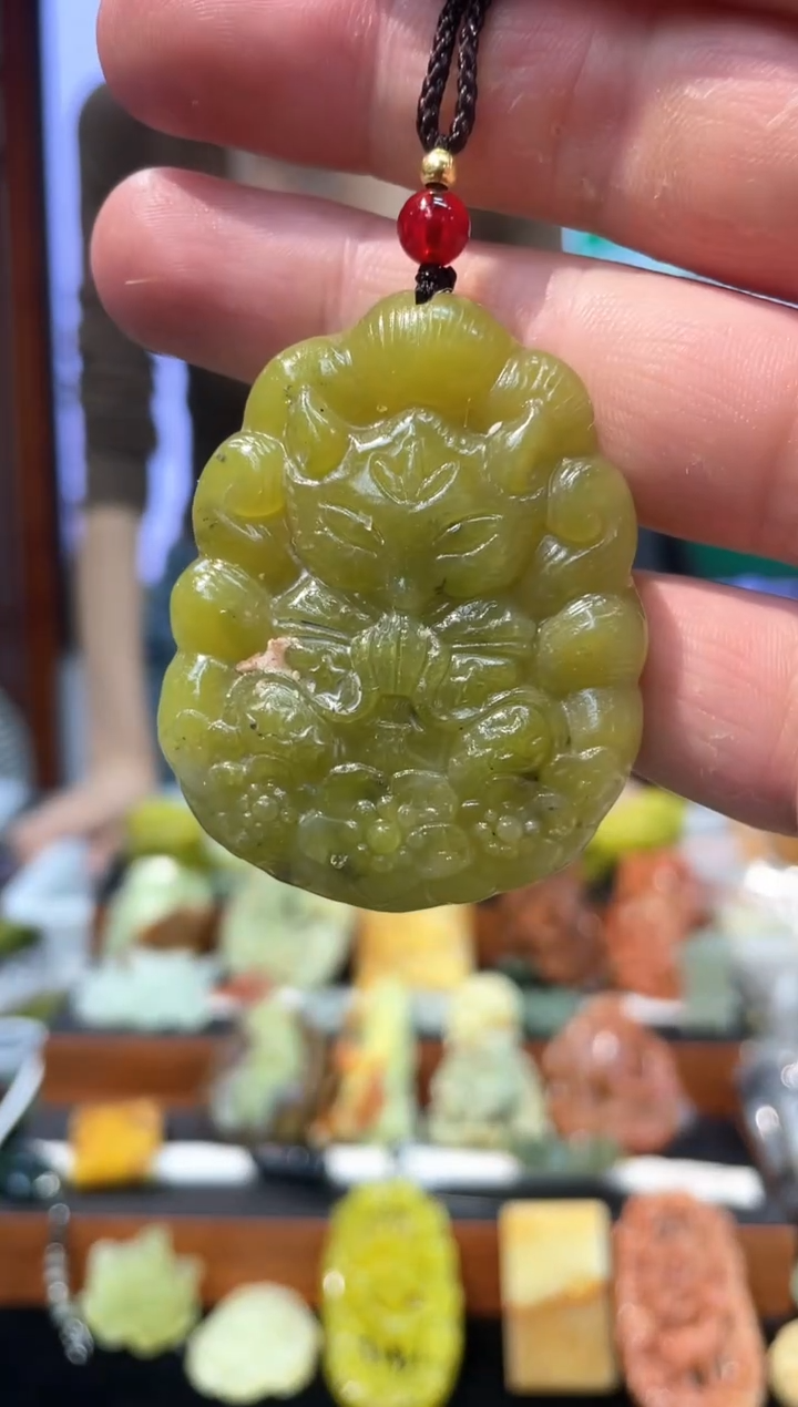 【闪购商品】岫玉吊坠未镶嵌·