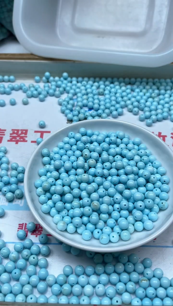 手饰玛瑙未镶嵌B1809蓝 白 淞6mm30颗12元