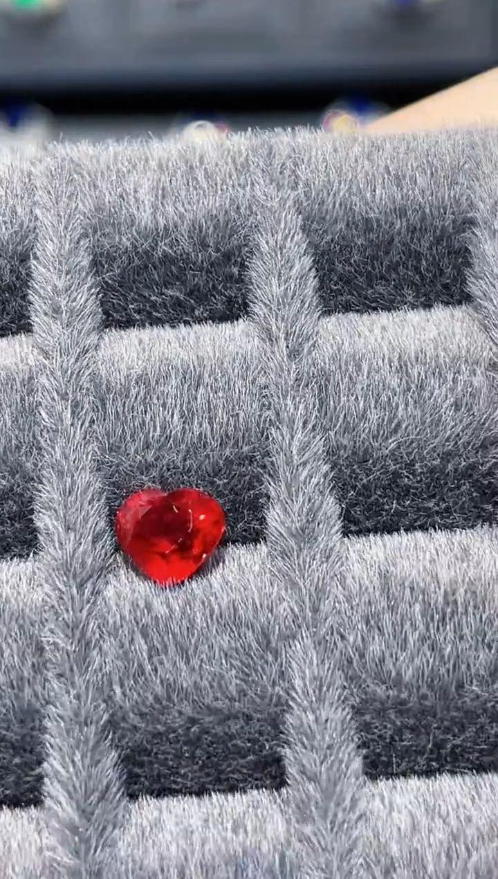 【闪购商品】红宝石裸石未镶嵌1.35克拉/无烧