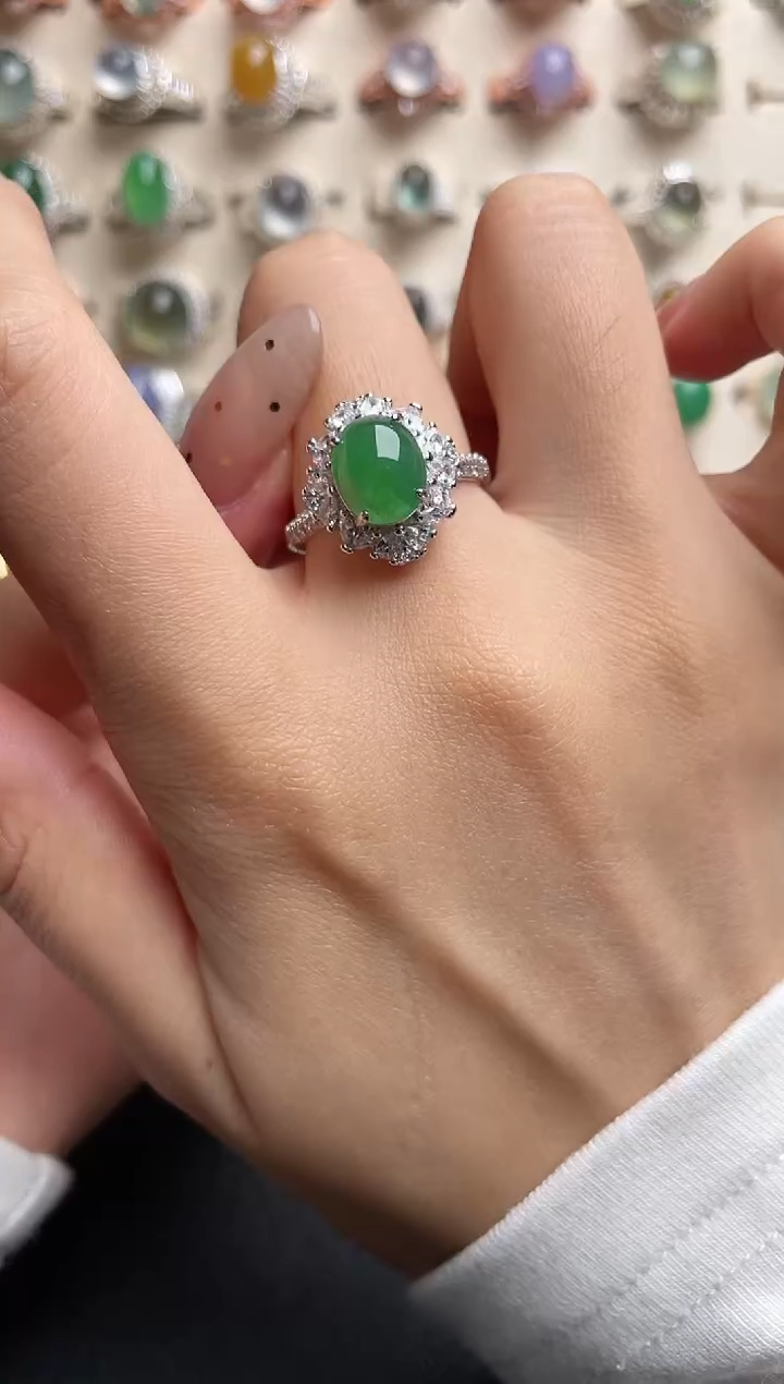 【闪购商品】翡翠戒指银S925镶嵌一物一证一礼盒