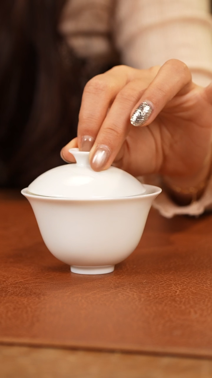 【闪购商品】杯景德镇白胎岩茶盖碗