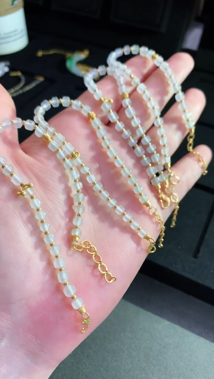 18K金镶嵌翡翠手链手链 多样性发货 发一条