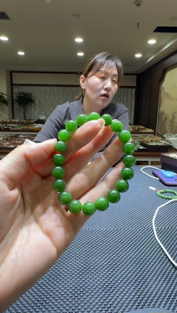 颈饰未镶嵌和田玉手串9-10