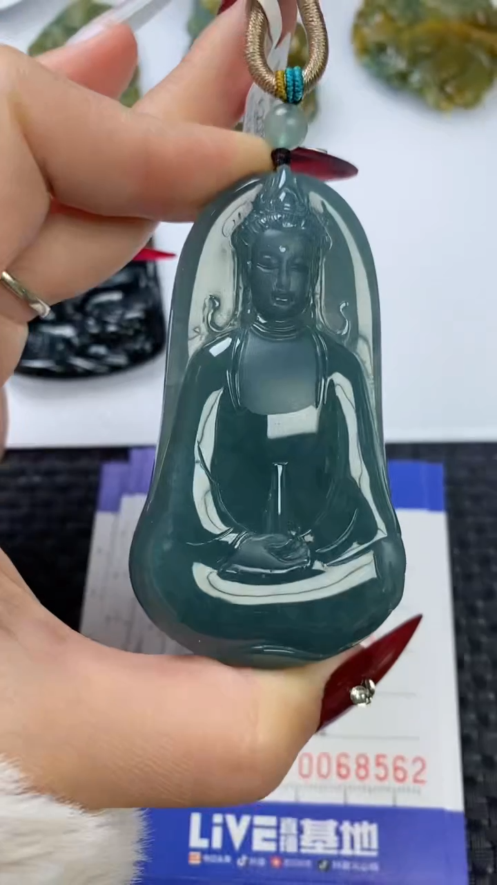 【闪购商品】翡翠颈饰未镶嵌111111111111111