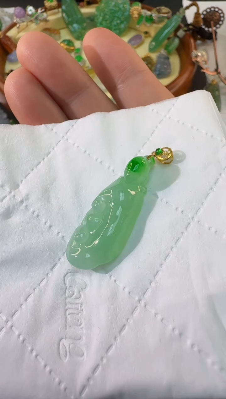 【闪购商品】翡翠颈饰18K金镶嵌缅甸翡翠A货吊坠