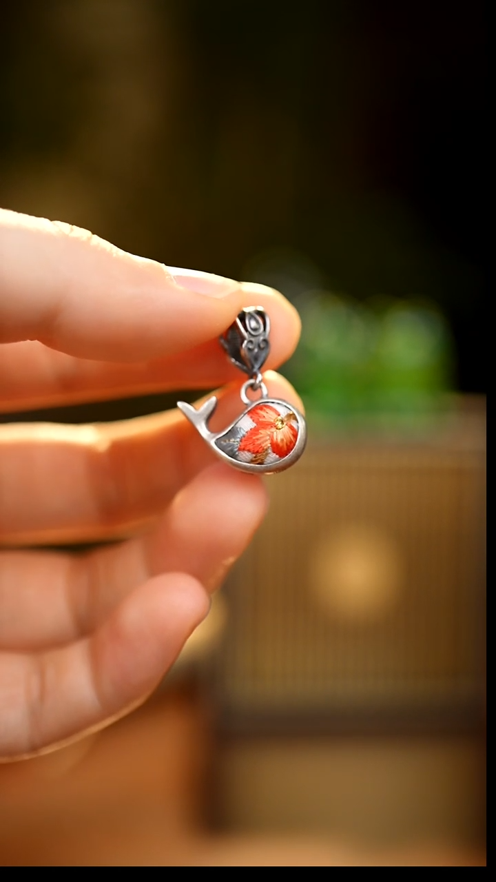 刺绣私人定制苗族手工W733