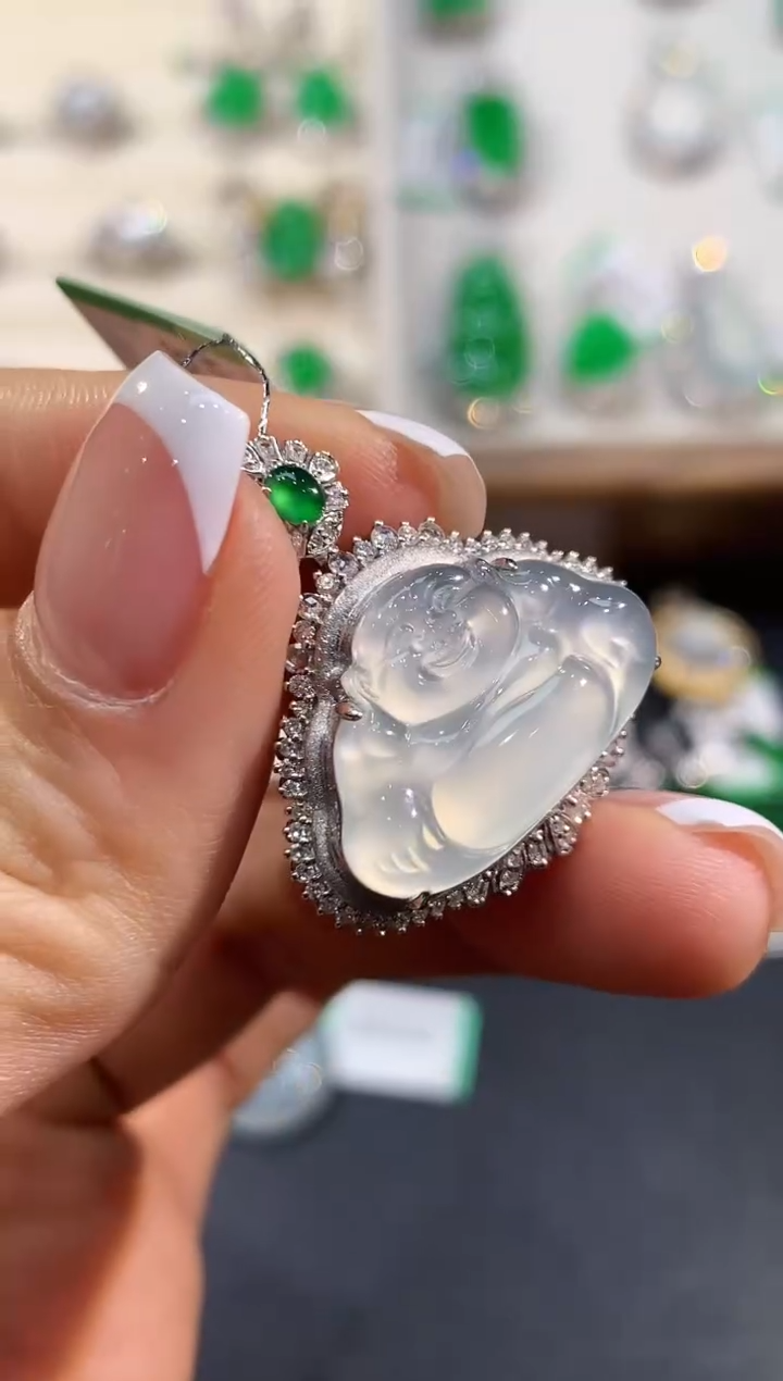 【闪购商品】翡翠吊坠(不含链)18K金镶嵌CM 10083