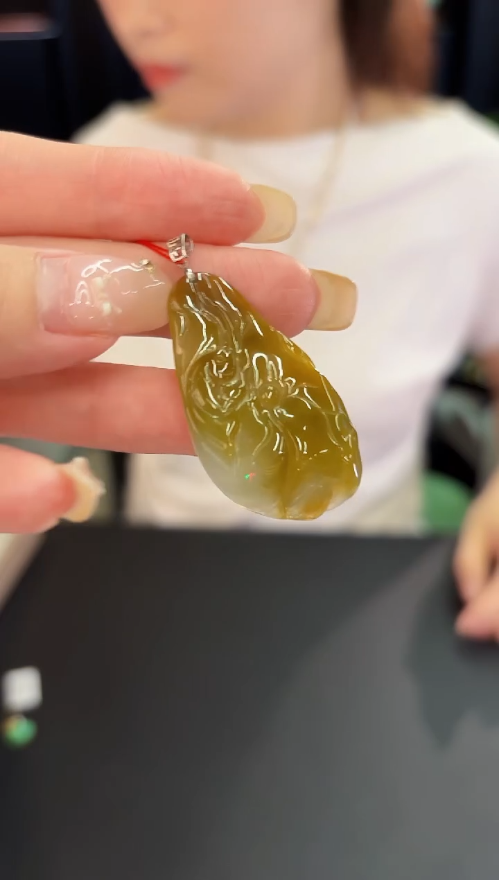 翡翠18K金镶嵌吊坠(不含链) 缅料A货/支持复检/一件