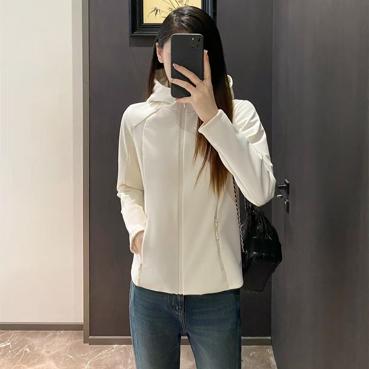 LU胶囊系列羽绒冲锋衣防风防水连帽修身羽绒服外套女上衣