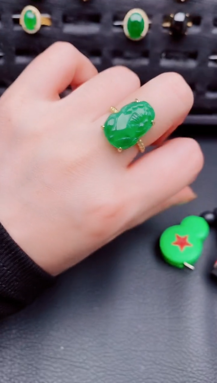 【闪购商品】翡翠戒指银S925镶嵌天然a货翡翠197