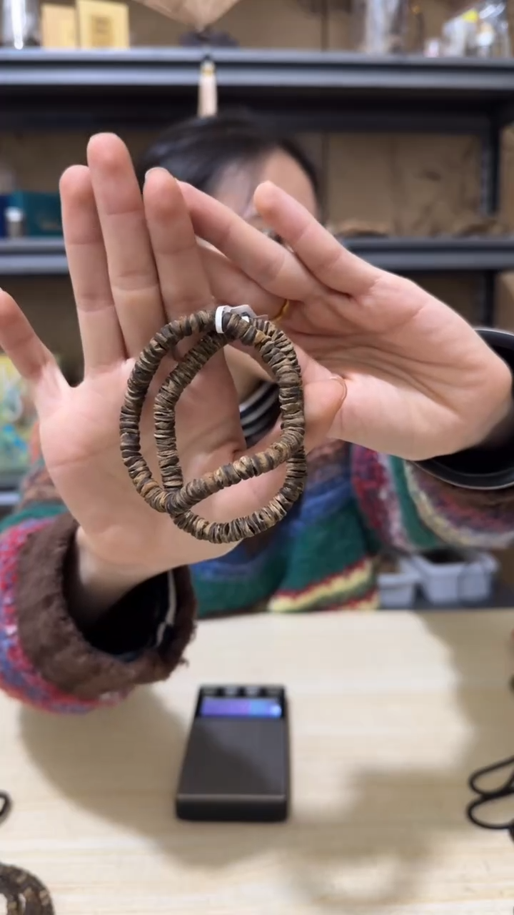 【闪购商品】沉香手串81号文莱沉香手串多样性发一条