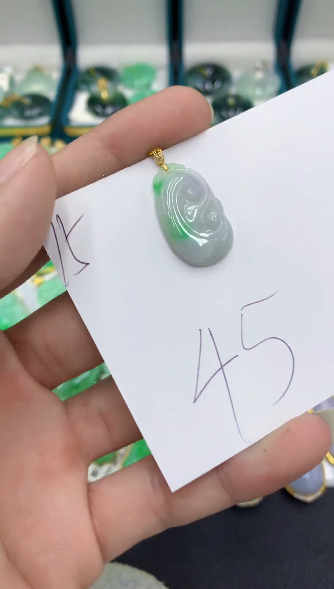 【闪购商品】翡翠颈饰18K金镶嵌翡翠