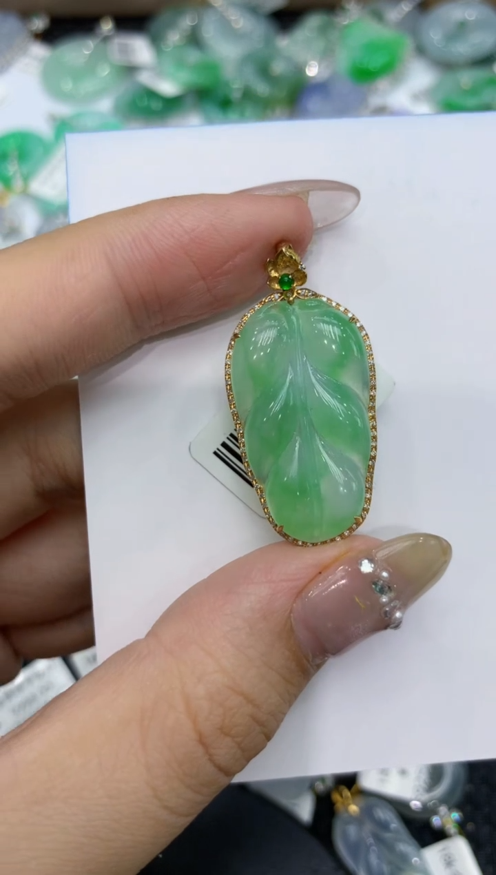 【闪购商品】翡翠颈饰18K金镶嵌222222222