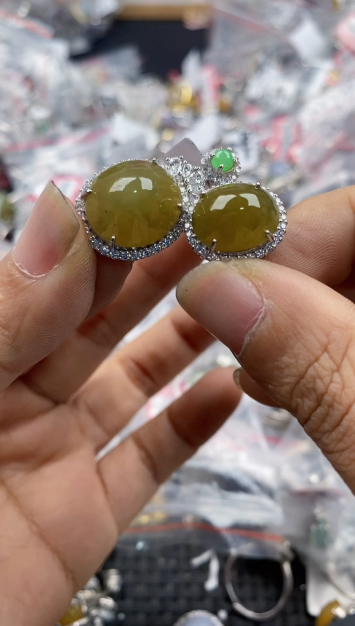 银S925镶嵌戒指翡翠777               1