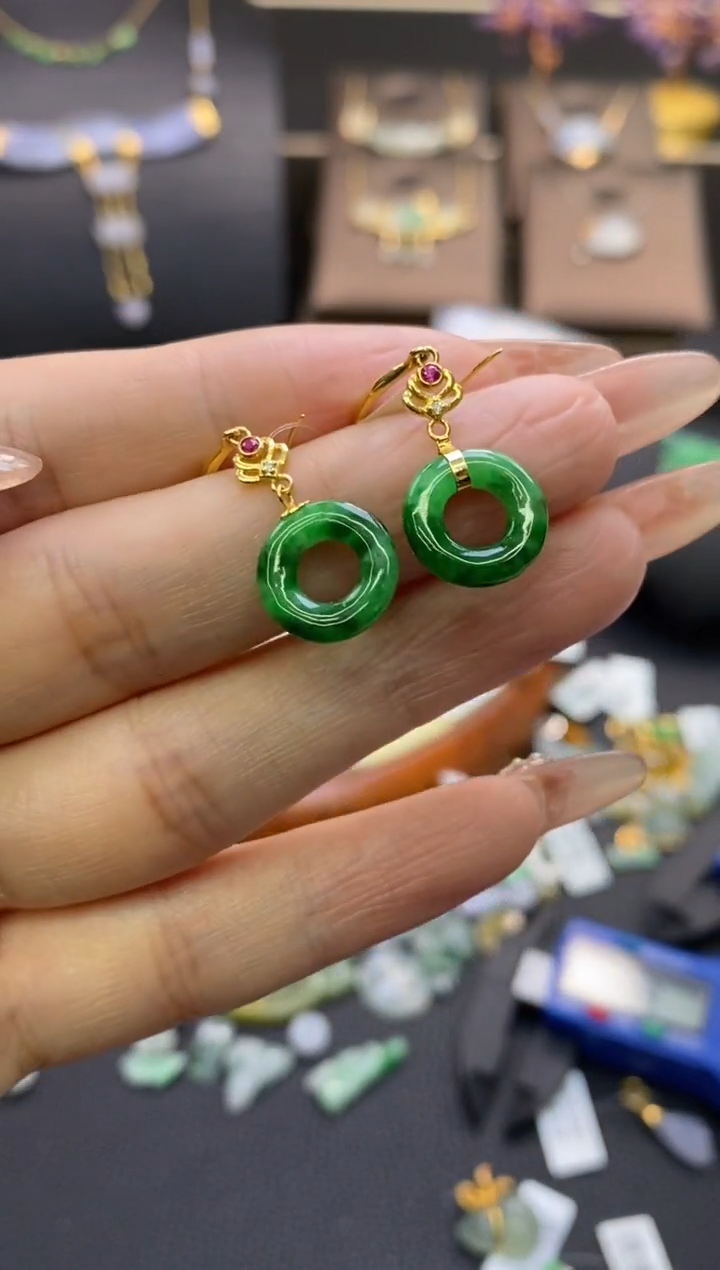 【闪购商品】翡翠颈饰18K金镶嵌净货11931