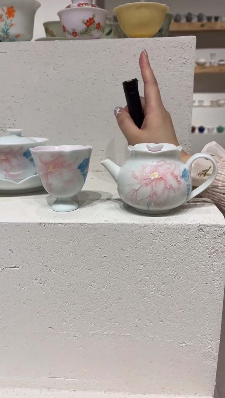 【闪购商品】茶壶加茶杯 啊哈哈哈哈