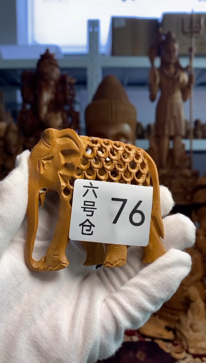 【闪购商品】檀香木6号仓76~工艺品26克