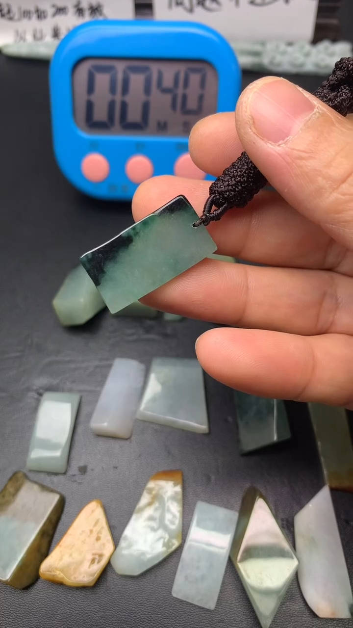 颈饰未镶嵌翡翠華****份料子